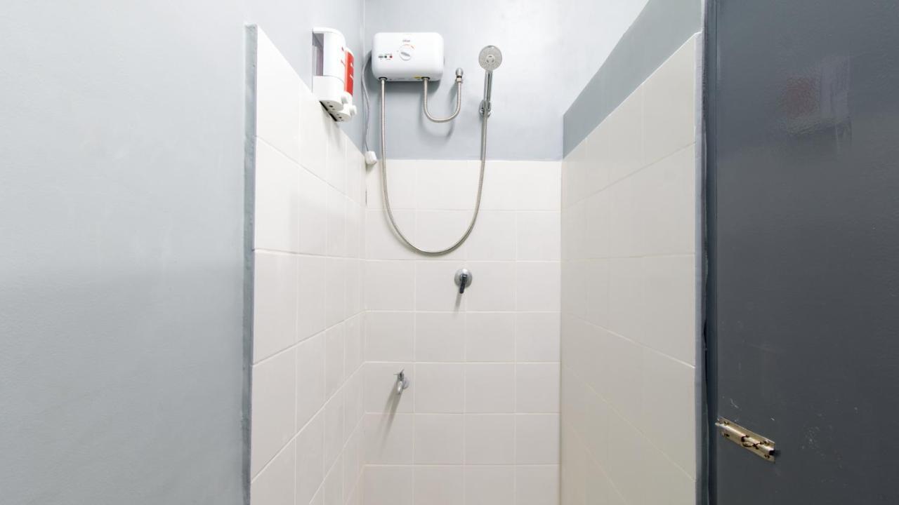 Reddoorz @ Sunfields Lipa Batangas Hotel Lipa City Ngoại thất bức ảnh